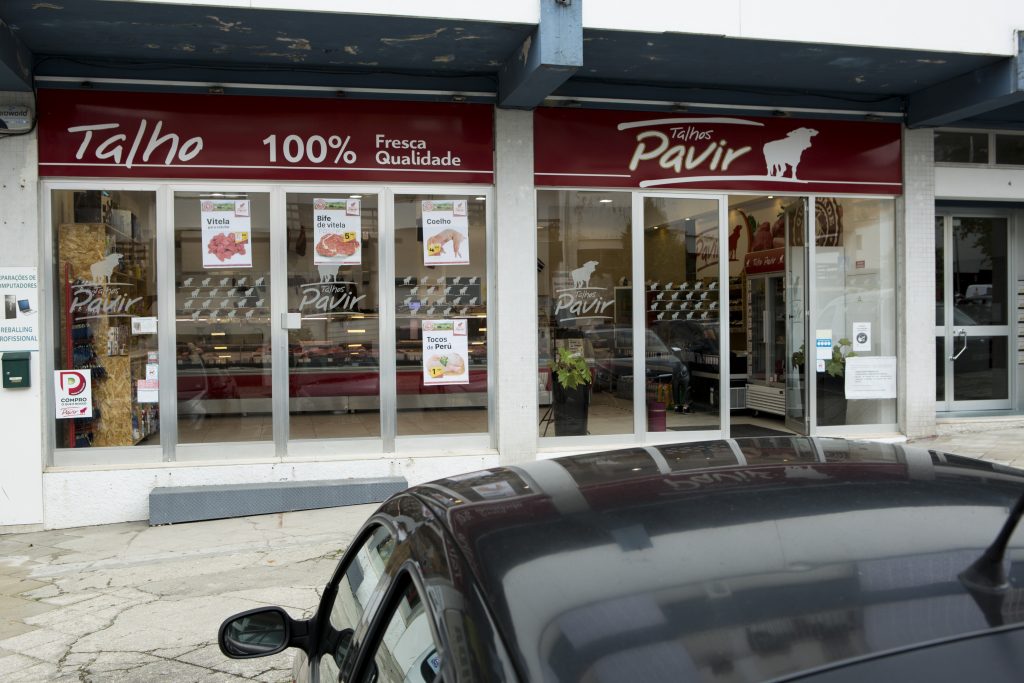 Supermercado Talhos Pavir em Vila das Aves